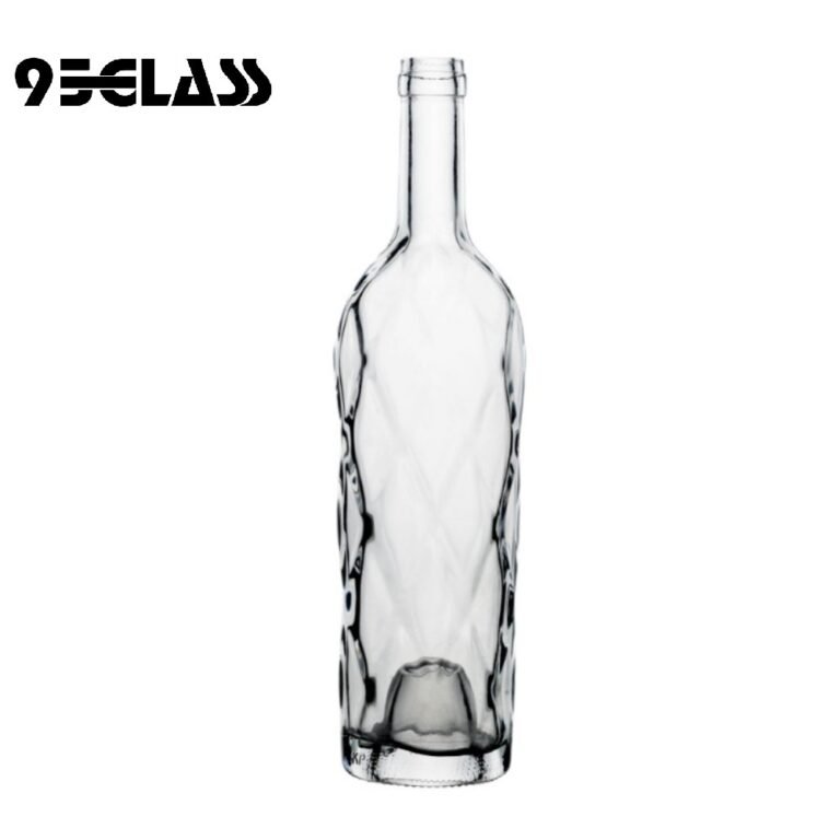 Elegant diamond-pattern crystal-clear glass bottle – beautiful liquor bottles for whiskey, wine, and spirits.